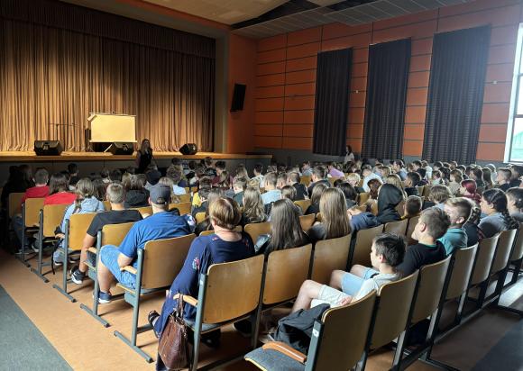 Moksleiviams skirta konferencija, psichoaktyviųjų medžiagų prevencijos tema 